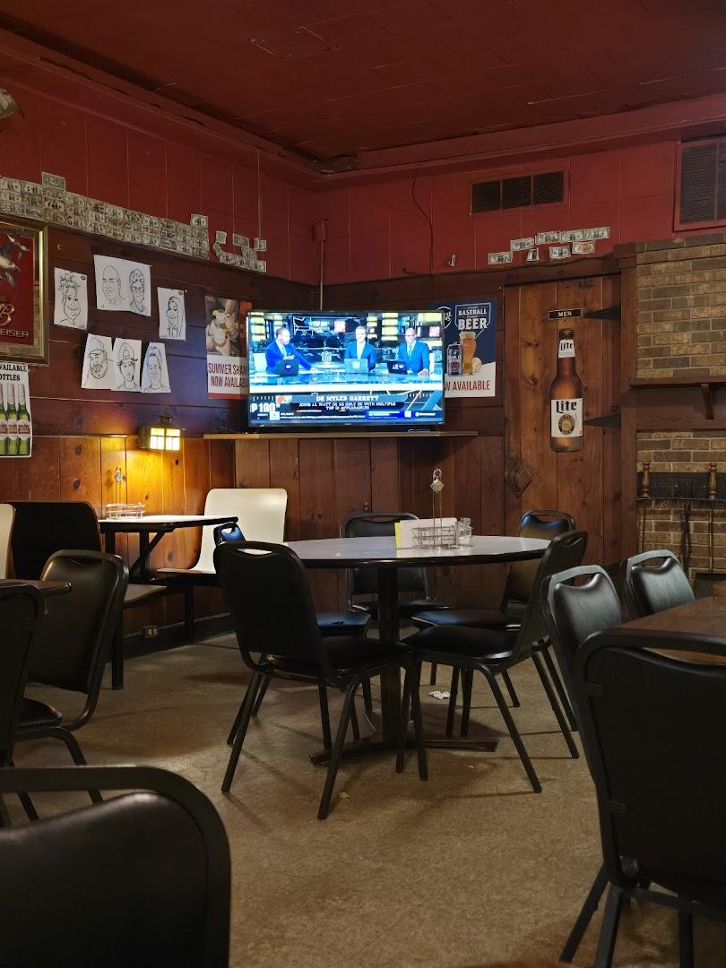 Charlie's Tavern